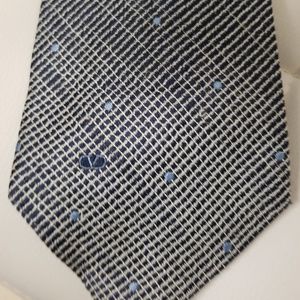 Valentino tie